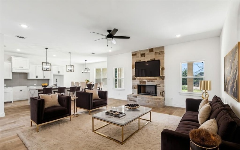 213 Blackjack Crossing, Paradise, TX 76073, 4 Bedrooms Bedrooms, ,3 BathroomsBathrooms,Residential,For Sale,213 Blackjack Crossing,20988341