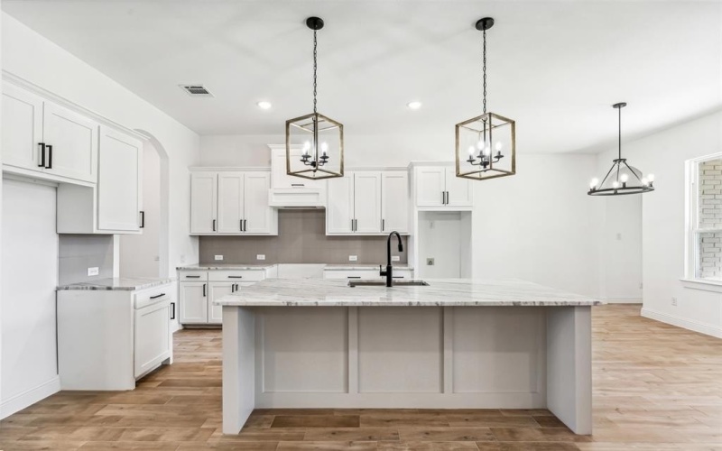 213 Blackjack Crossing, Paradise, TX 76073, 4 Bedrooms Bedrooms, ,3 BathroomsBathrooms,Residential,For Sale,213 Blackjack Crossing,20988341