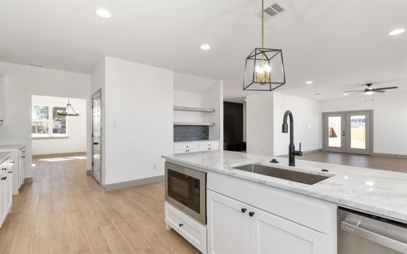 7610 Trailridge Drive, Fort Worth, TX 76179, 3 Bedrooms Bedrooms, ,2 BathroomsBathrooms,Residential,For Sale,7610 Trailridge Drive,20988360
