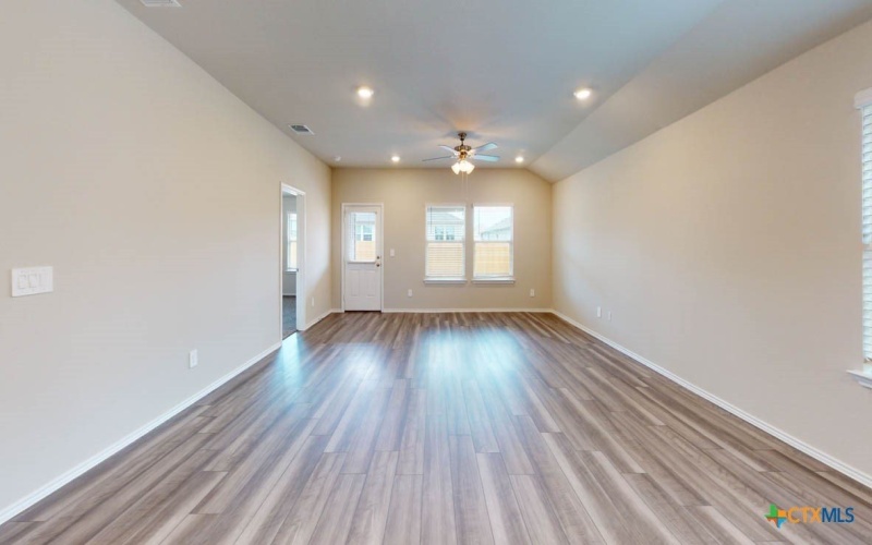 822 McLellan Drive, Temple, TX 76504, 4 Bedrooms Bedrooms, ,2 BathroomsBathrooms,Residential,For Sale,822 McLellan Drive,585470