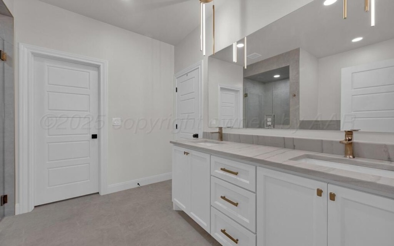 5503 Sheridan Street, Amarillo, TX 79119, 4 Habitaciones Habitaciones , ,2 BañosBaños,Residential,En Venta,5503 Sheridan Street,25-6003