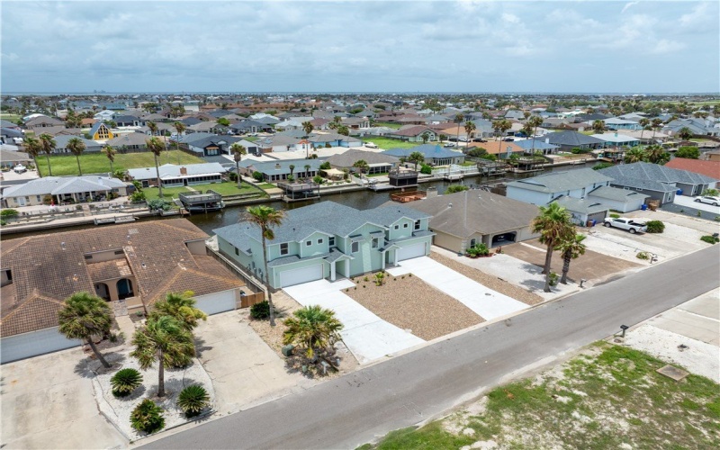 15501 Cruiser Street unit: A #A, Corpus Christi, TX 78418, 3 Habitaciones Habitaciones , ,3 BañosBaños,Residential,En Venta,15501 Cruiser Street unit: A,461474