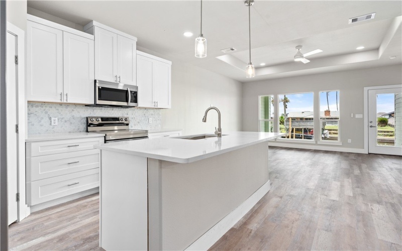 15501 Cruiser Street unit: A #A, Corpus Christi, TX 78418, 3 Habitaciones Habitaciones , ,3 BañosBaños,Residential,En Venta,15501 Cruiser Street unit: A,461474