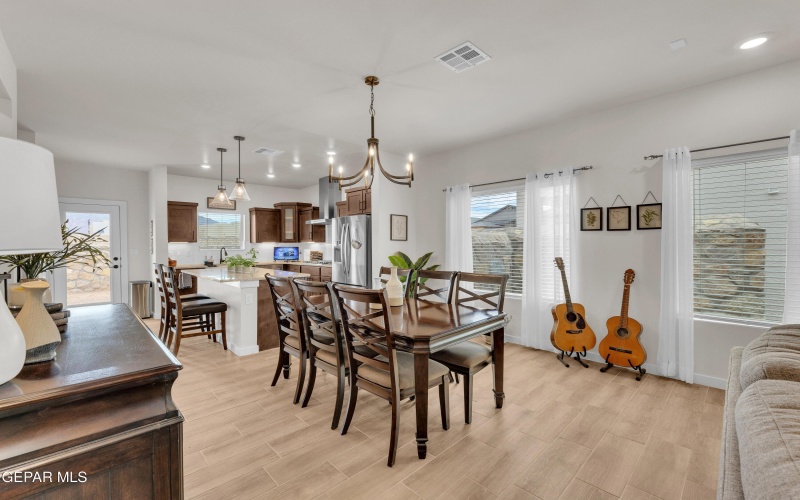 11157 Blazing Star Place, El Paso, TX 79934, 4 Habitaciones Habitaciones , ,2 BañosBaños,Residential,En Venta,11157 Blazing Star Place,925725