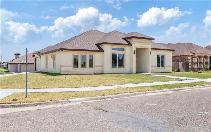2400 Windmill Palm, Rio Grande City, TX 78582, 3 Bedrooms Bedrooms, ,2 BathroomsBathrooms,Residential,For Sale,2400 Windmill Palm,0,474987