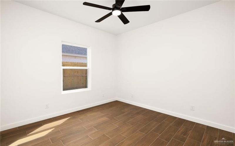 302 N Kika De La Garza Boulevard, La Joya, TX 78560, 3 Habitaciones Habitaciones , ,2 BañosBaños,Residential,En Venta,302 N Kika De La Garza Boulevard,475180