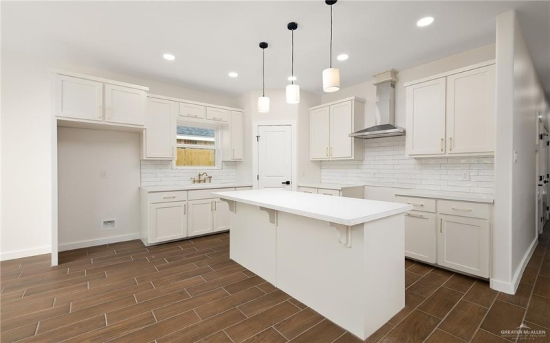 302 N Kika De La Garza Boulevard, La Joya, TX 78560, 3 Habitaciones Habitaciones , ,2 BañosBaños,Residential,En Venta,302 N Kika De La Garza Boulevard,475180