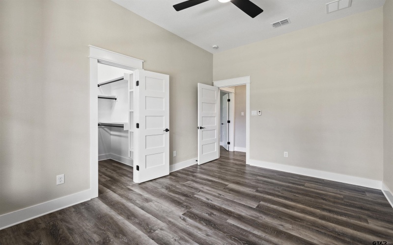 800 N Stone Chimney Rd, Bullard, TX 75757, 5 Habitaciones Habitaciones , ,5 BañosBaños,Residential,En Venta,800 N Stone Chimney Rd,25010112