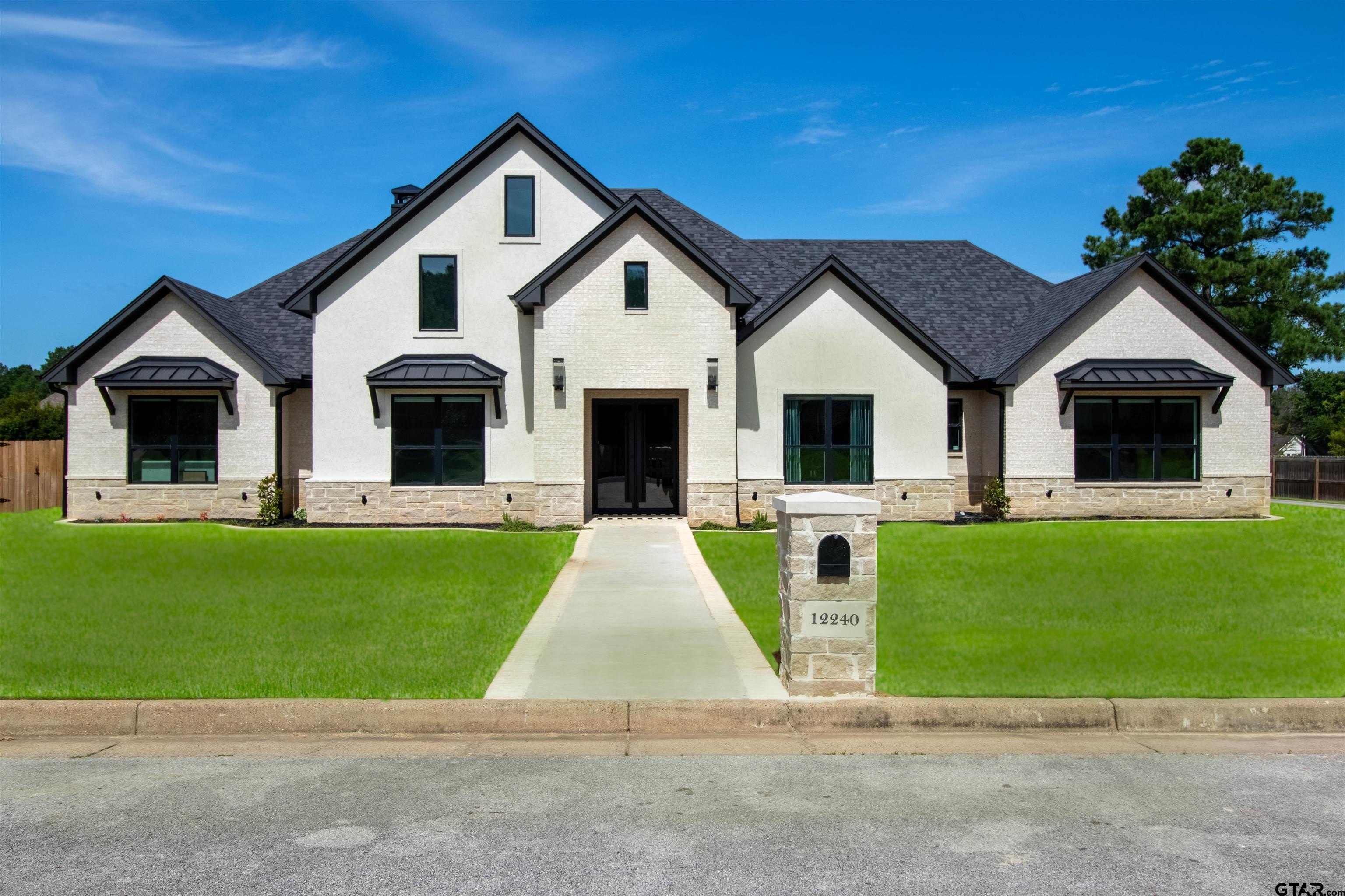 12240 Jazmin Cir, Flint, TX 75762, 4 Bedrooms Bedrooms, ,5 BathroomsBathrooms,Residential,For Sale,12240 Jazmin Cir,25010155