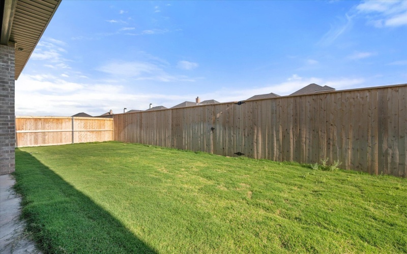 5407 109th Street, Lubbock, TX 79424, 4 Bedrooms Bedrooms, ,3 BathroomsBathrooms,Residential,For Sale,5407 109th Street,0,202557320