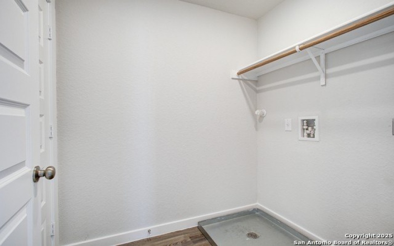 2526 RAMBO DRIVE, San Antonio, TX 78224, 4 Habitaciones Habitaciones , ,2 BañosBaños,Residential,En Venta,2526 RAMBO DRIVE,1845262