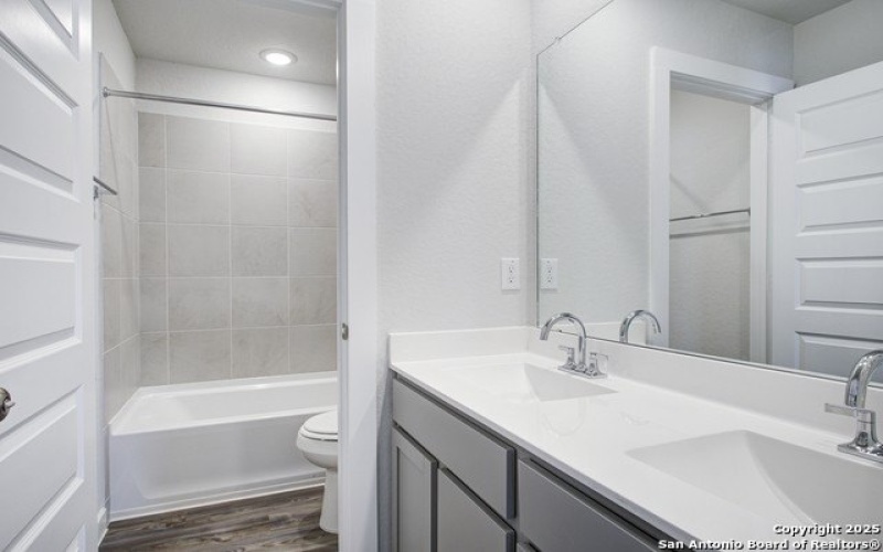 2526 RAMBO DRIVE, San Antonio, TX 78224, 4 Habitaciones Habitaciones , ,2 BañosBaños,Residential,En Venta,2526 RAMBO DRIVE,1845262