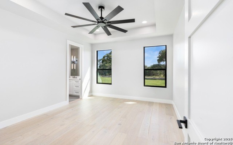 118 Obscure Way, Spring Branch, TX 78070, 4 Bedrooms Bedrooms, ,5 BathroomsBathrooms,Residential,For Sale,118 Obscure Way,1880996