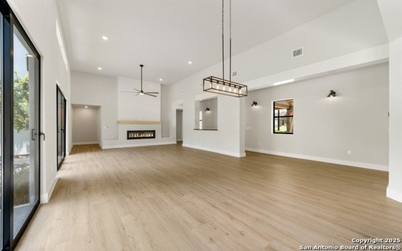 725 Heavenly Sky, San Antonio, TX 78260, 4 Habitaciones Habitaciones , ,3 BañosBaños,Residential,En Venta,725 Heavenly Sky,0,1881046