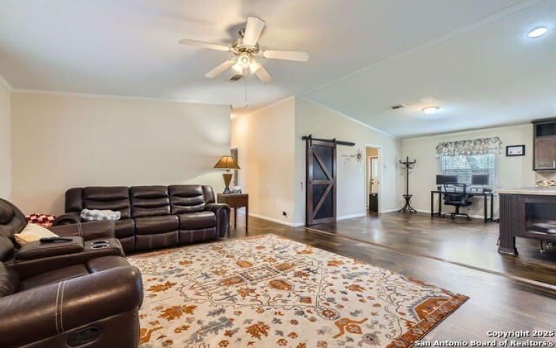 735 Spur Ridge, San Antonio, TX 78264, 3 Bedrooms Bedrooms, ,2 BathroomsBathrooms,Residential,For Sale,735 Spur Ridge,1881212