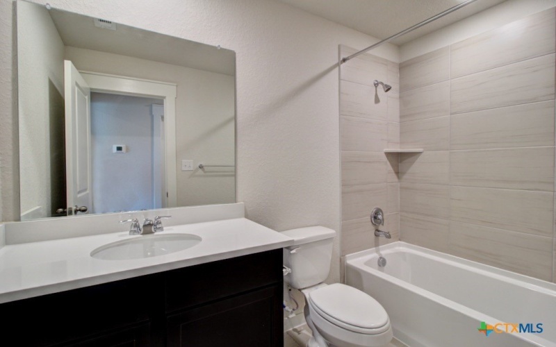 980 Gray Cloud Drive, New Braunfels, TX 78130, 4 Habitaciones Habitaciones , ,2 BañosBaños,Residential,En Venta,980 Gray Cloud Drive,574772