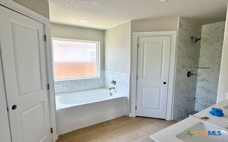 3714 Oglala, Temple, TX 76502, 3 Bedrooms Bedrooms, ,3 BathroomsBathrooms,Residential,For Sale,3714 Oglala,585524