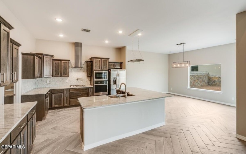 937 GULF STREAMS, El Paso, TX 79932, 4 Habitaciones Habitaciones , ,2 BañosBaños,Residential,En Venta,937 GULF STREAMS,925793