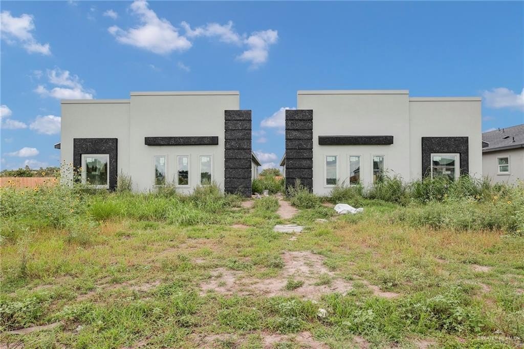 911 13th Street, Alamo, TX 78589, ,Residential Multi Family,En Venta,911 13th Street,475269
