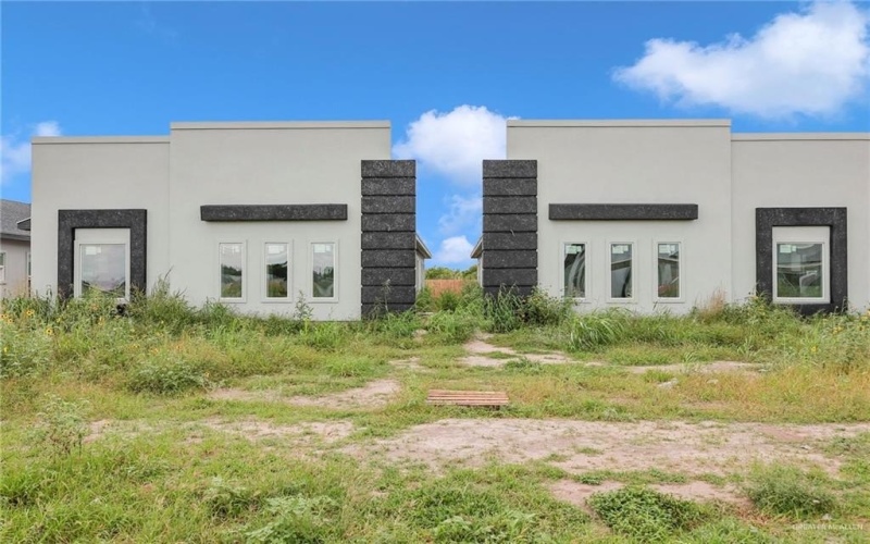 911 13th Street, Alamo, TX 78589, ,Residential Multi Family,En Venta,911 13th Street,475269
