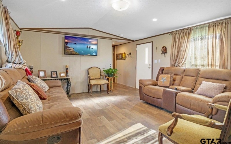 385 RS CR 3374, Alba, TX 75410, 2 Bedrooms Bedrooms, ,2 BathroomsBathrooms,Residential,For Sale,385 RS CR 3374,25010175