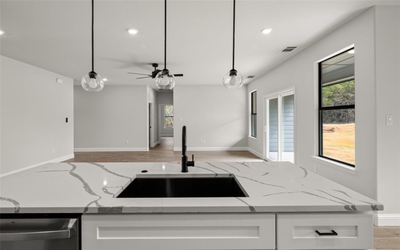 5405 Stonegate Circle, Granbury, TX 76048, 4 Bedrooms Bedrooms, ,2 BathroomsBathrooms,Residential,For Sale,5405 Stonegate Circle,20930664