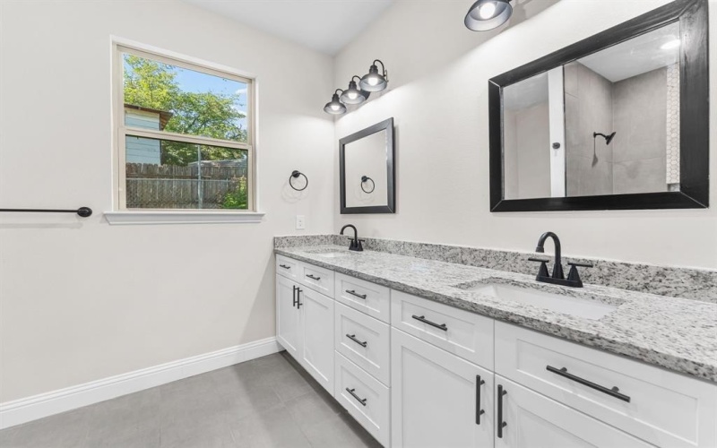 2217 ANDOVER Street, Sansom Park, TX 76114, 3 Habitaciones Habitaciones , ,2 BañosBaños,Residential,En Venta,2217 ANDOVER Street,0,20939846