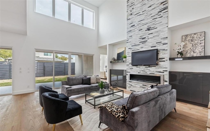 4711 Cowan Avenue, Dallas, TX 75209, 5 Bedrooms Bedrooms, ,6 BathroomsBathrooms,Residential,For Sale,4711 Cowan Avenue,20943726