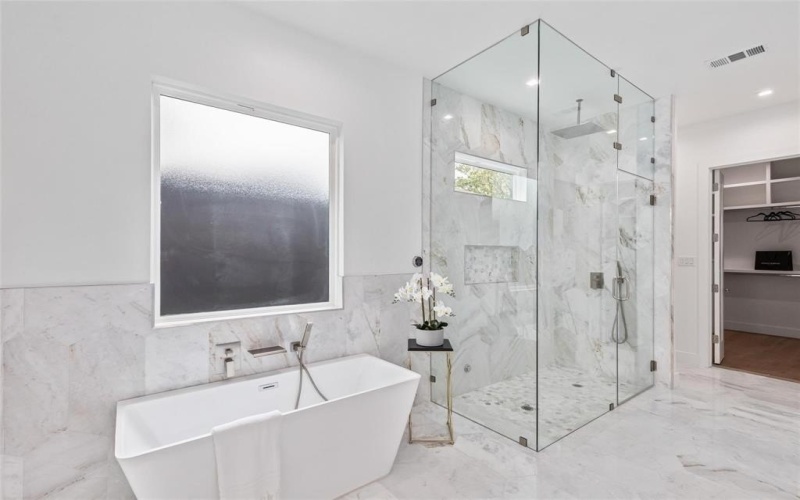 4711 Cowan Avenue, Dallas, TX 75209, 5 Bedrooms Bedrooms, ,6 BathroomsBathrooms,Residential,For Sale,4711 Cowan Avenue,20943726