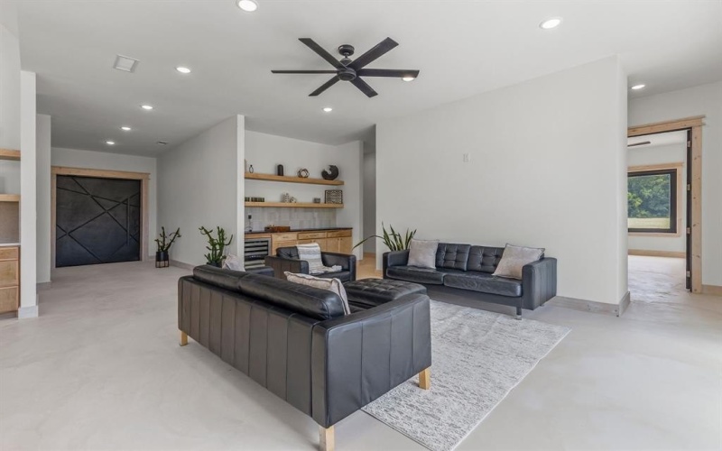 6563 County Road 4760 #2, Sulphur Springs, TX 75482, 4 Bedrooms Bedrooms, ,5 BathroomsBathrooms,Residential,For Sale,6563 County Road 4760,20975097