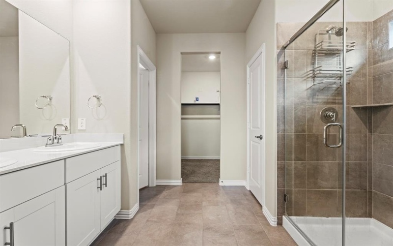 2275 Cliff Springs Drive, Forney, TX 75126, 4 Bedrooms Bedrooms, ,2 BathroomsBathrooms,Residential,For Sale,2275 Cliff Springs Drive,20989557