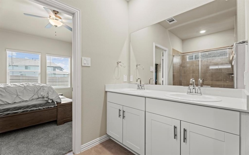 2275 Cliff Springs Drive, Forney, TX 75126, 4 Bedrooms Bedrooms, ,2 BathroomsBathrooms,Residential,For Sale,2275 Cliff Springs Drive,20989557