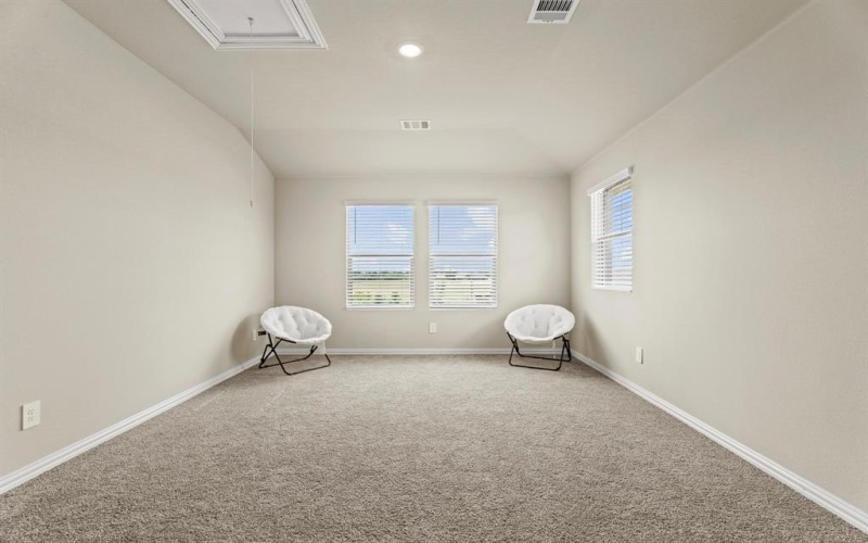 2275 Cliff Springs Drive, Forney, TX 75126, 4 Bedrooms Bedrooms, ,2 BathroomsBathrooms,Residential,For Sale,2275 Cliff Springs Drive,20989557