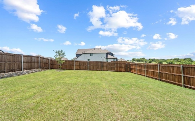 2275 Cliff Springs Drive, Forney, TX 75126, 4 Bedrooms Bedrooms, ,2 BathroomsBathrooms,Residential,For Sale,2275 Cliff Springs Drive,20989557