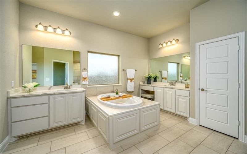 9169 County Road 502, Blue Ridge, TX 75424, 5 Bedrooms Bedrooms, ,5 BathroomsBathrooms,Residential,For Sale,9169 County Road 502,20989653