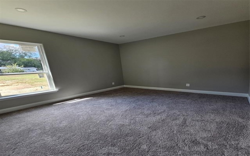 202 E 1st North Street, Kaufman, TX 75142, 4 Bedrooms Bedrooms, ,2 BathroomsBathrooms,Residential,For Sale,202 E 1st North Street,20989723