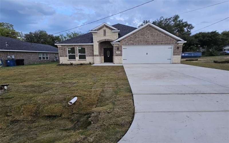 202 E 1st North Street, Kaufman, TX 75142, 4 Bedrooms Bedrooms, ,2 BathroomsBathrooms,Residential,For Sale,202 E 1st North Street,20989723