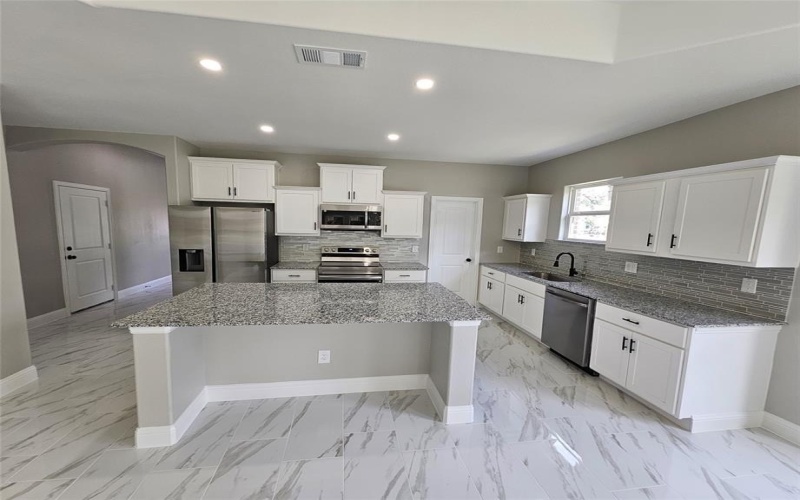 202 E 1st North Street, Kaufman, TX 75142, 4 Bedrooms Bedrooms, ,2 BathroomsBathrooms,Residential,For Sale,202 E 1st North Street,20989723