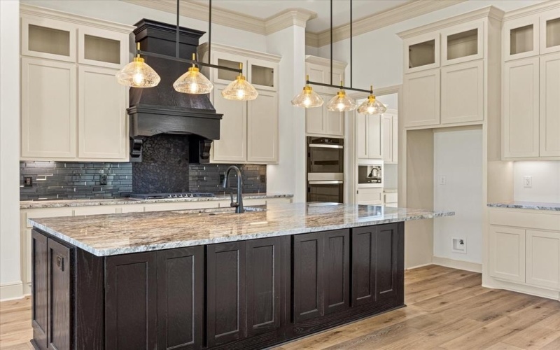 2117 Middlewood Circle, Granbury, TX 76049, 4 Habitaciones Habitaciones , ,3 BañosBaños,Residential,En Venta,2117 Middlewood Circle,0,20989733