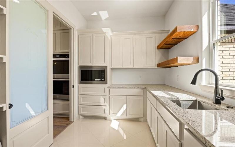 2117 Middlewood Circle, Granbury, TX 76049, 4 Habitaciones Habitaciones , ,3 BañosBaños,Residential,En Venta,2117 Middlewood Circle,0,20989733