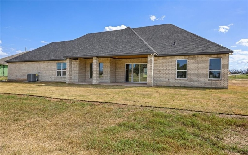 2117 Middlewood Circle, Granbury, TX 76049, 4 Habitaciones Habitaciones , ,3 BañosBaños,Residential,En Venta,2117 Middlewood Circle,0,20989733