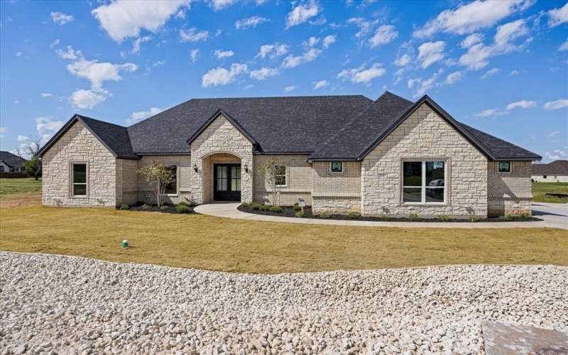 2117 Middlewood Circle, Granbury, TX 76049, 4 Habitaciones Habitaciones , ,3 BañosBaños,Residential,En Venta,2117 Middlewood Circle,0,20989733