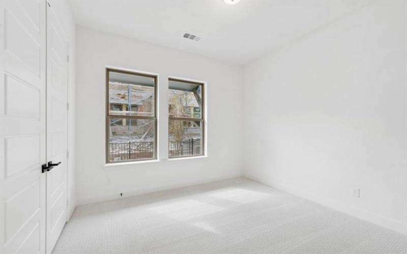 4839 Fuller Court #701, Irving, TX 75038, 3 Bedrooms Bedrooms, ,2 BathroomsBathrooms,Residential,For Sale,4839 Fuller Court,0,20989790