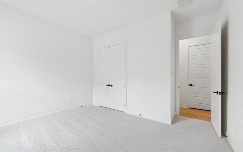 4839 Fuller Court #701, Irving, TX 75038, 3 Bedrooms Bedrooms, ,2 BathroomsBathrooms,Residential,For Sale,4839 Fuller Court,0,20989790