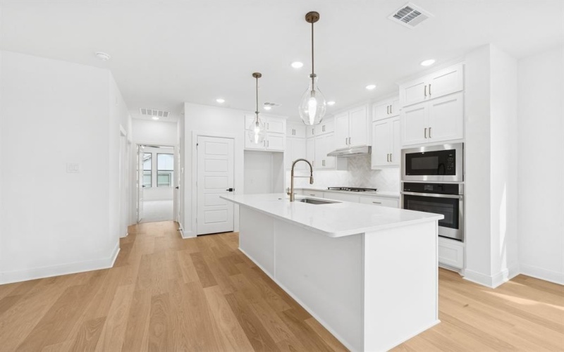 4839 Fuller Court #701, Irving, TX 75038, 3 Bedrooms Bedrooms, ,2 BathroomsBathrooms,Residential,For Sale,4839 Fuller Court,0,20989790