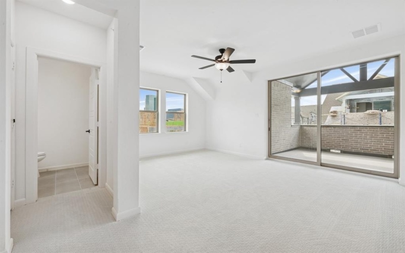 4839 Fuller Court #701, Irving, TX 75038, 3 Bedrooms Bedrooms, ,2 BathroomsBathrooms,Residential,For Sale,4839 Fuller Court,0,20989790