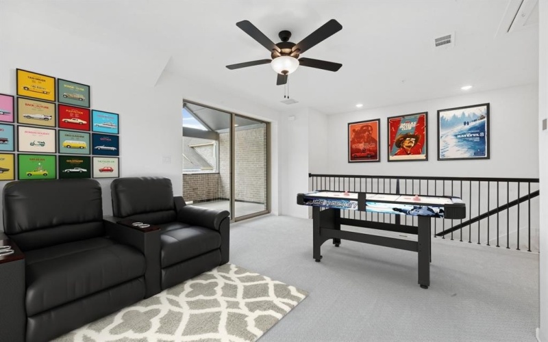 4839 Fuller Court #701, Irving, TX 75038, 3 Bedrooms Bedrooms, ,2 BathroomsBathrooms,Residential,For Sale,4839 Fuller Court,0,20989790