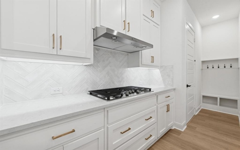 4839 Fuller Court #703, Irving, TX 75038, 3 Bedrooms Bedrooms, ,2 BathroomsBathrooms,Residential,For Sale,4839 Fuller Court,0,20989859