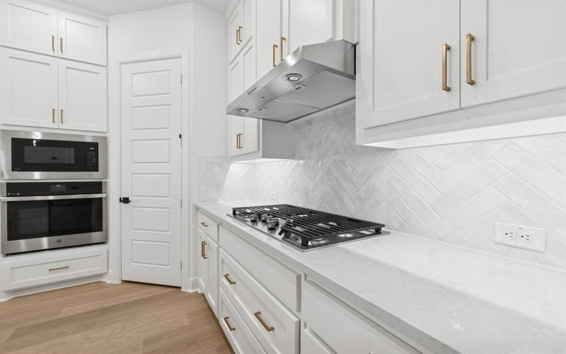 4839 Fuller Court #703, Irving, TX 75038, 3 Bedrooms Bedrooms, ,2 BathroomsBathrooms,Residential,For Sale,4839 Fuller Court,0,20989859