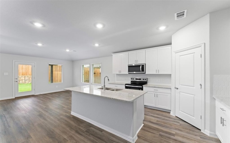 265 Sugarlands Drive, Greenville, TX 75402, 4 Habitaciones Habitaciones , ,3 BañosBaños,Residential,En Venta,265 Sugarlands Drive,20989863